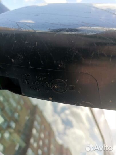 Зеркала левое Mitsubishi Pajero Io H66W