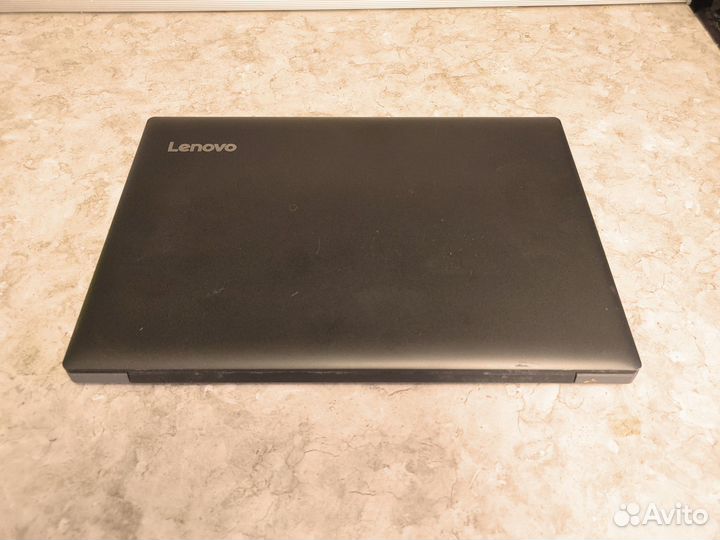 Lenovo IdeaPad 320-15AST