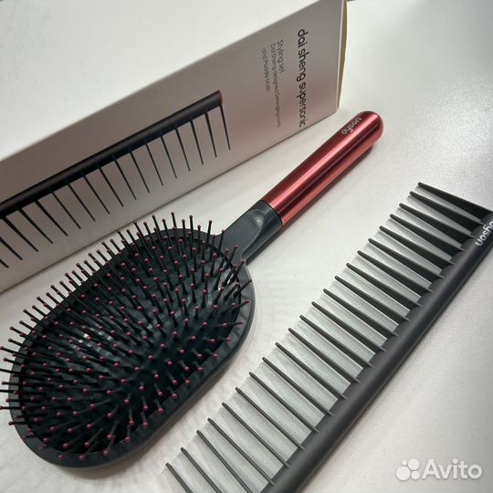 Расческа dyson