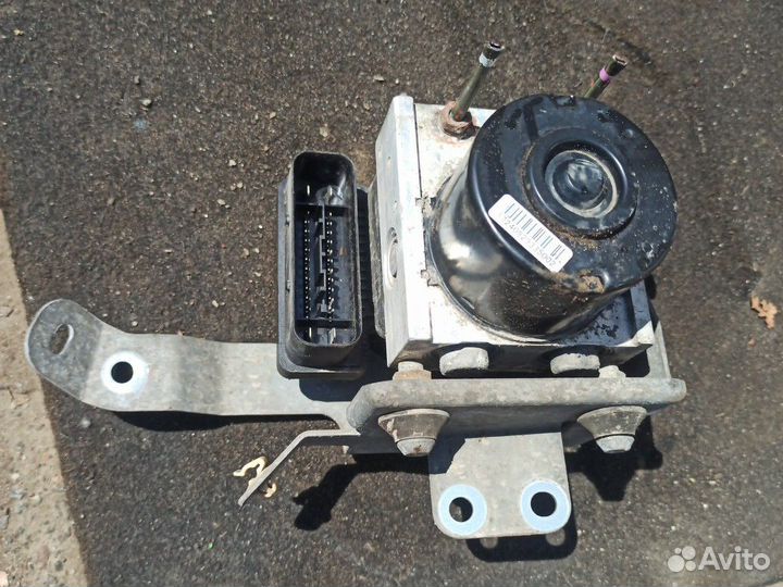 Блок ABS mitsubishi lancer 10 1.5 AT