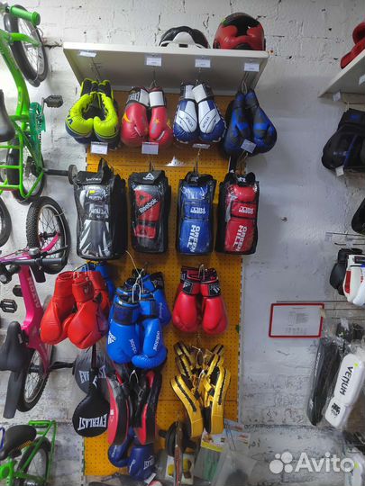 Боксерские перчатки 12, 10, 8, 6,4, 2 oz