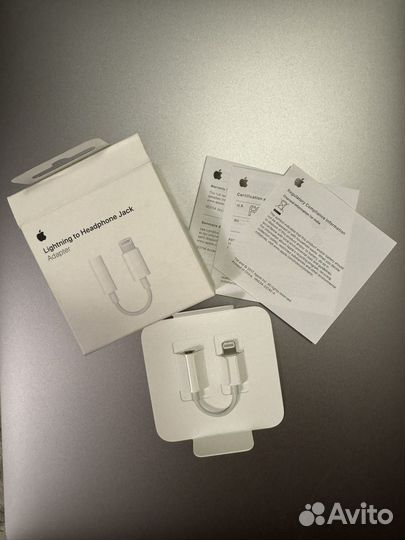 Переходник Lightning to HeadPhone Jack Adapter