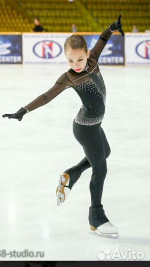 Тренер по фигурному катанию