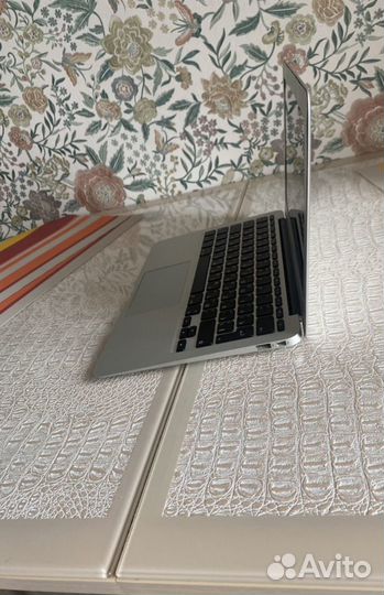 Apple MacBook Air