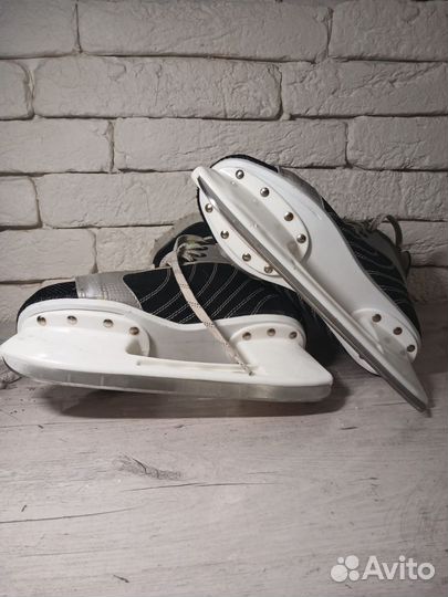 Коньки хоккейные 40 размер бу