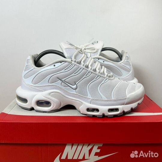 Air Jordan 13 Retro Island Green