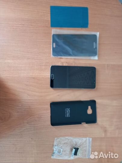 Samsung Galaxy A7 (2016) SM-A710F, 3/16 ГБ