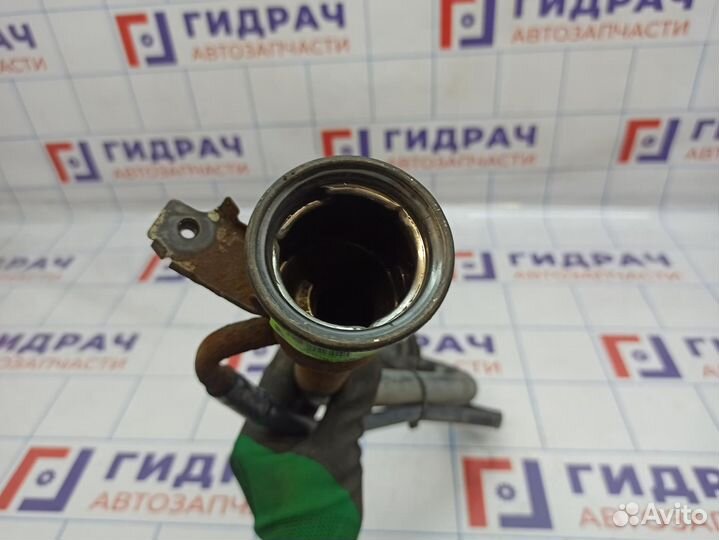 Горловина топливного бака Chevrolet Aveo (T300) 94