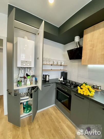 Кухня с барной стойкой