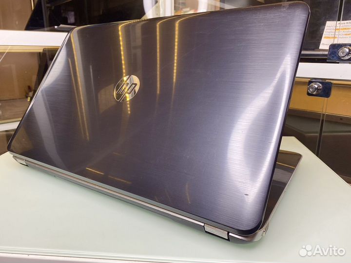 Огромный 17.3