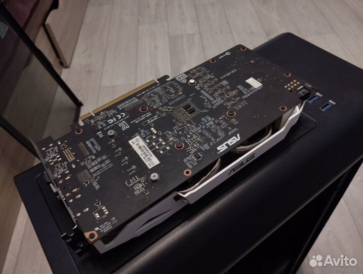 Видеокарта Asus GTX 1060 3gb