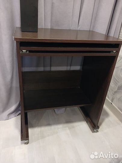 Компьютерный столик бу