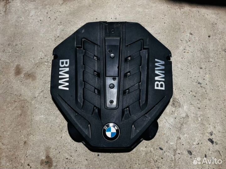 Декоративная крышка двигателя Bmw 7 F02 N63B44A
