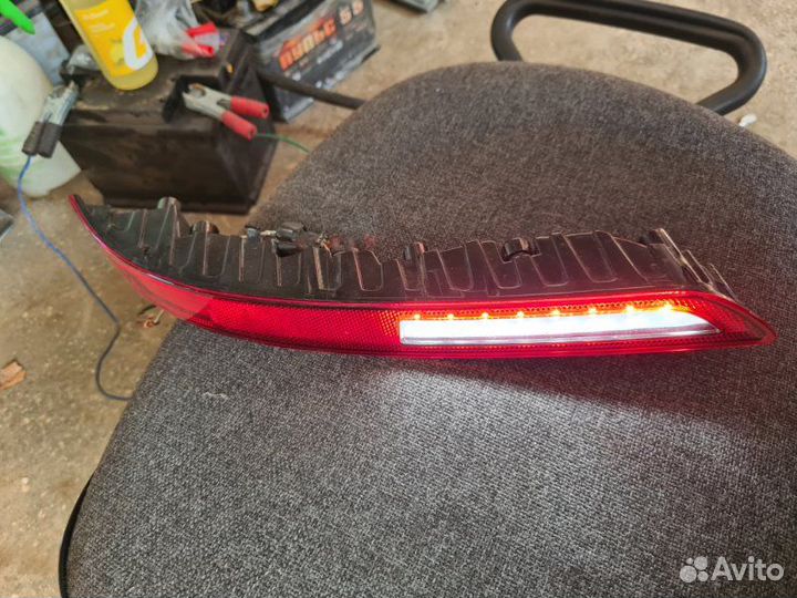 Фара противотуманная задняя правая Geely Atlas Pro