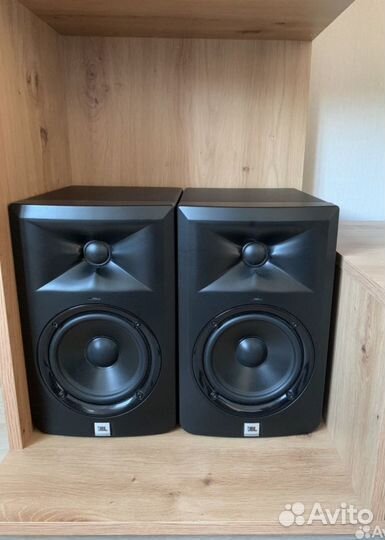 Студийные мониторы jbl 305p mkii