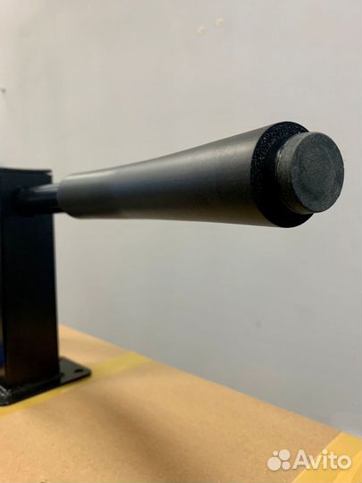 Турник наддверный