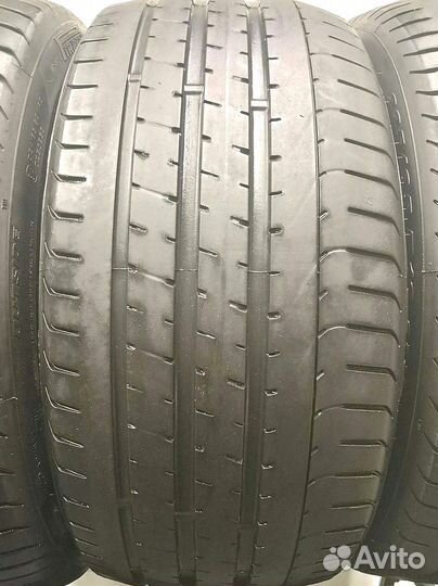 Pirelli P Zero 235/35 R19 82L