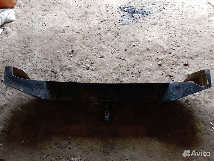 Бампер Nissan Terrano