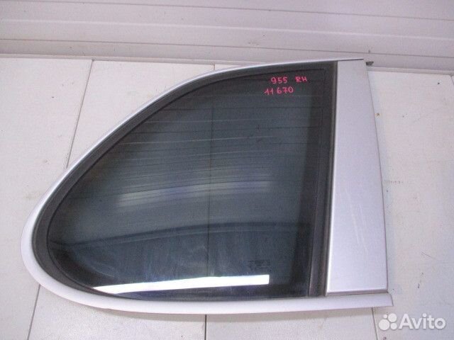 Стекло кузовное глухое правое Porsche Cayenne 955