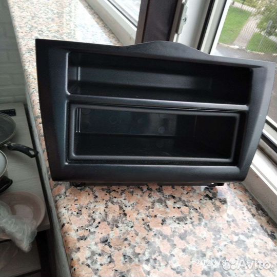 Рамка для магнитолы LADA Grand