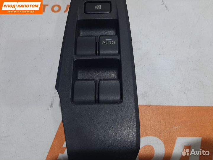 Блок управления стеклоподъемниками передней Mazda