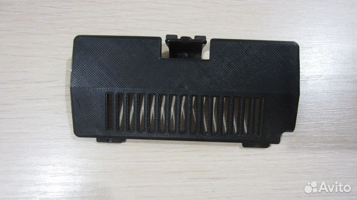 Крышка задняя зарядного устройства кулон