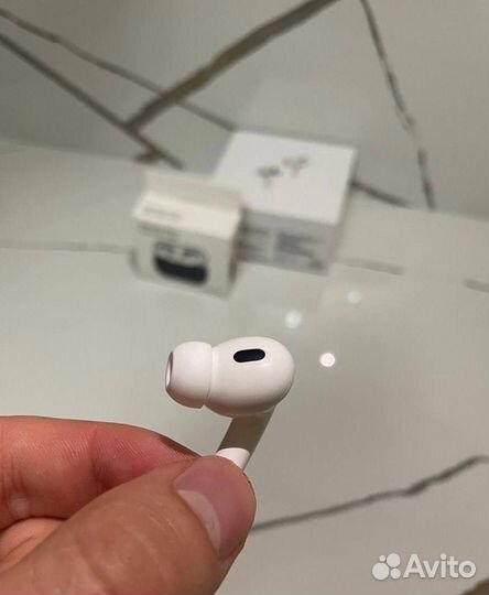 Airpods про 2