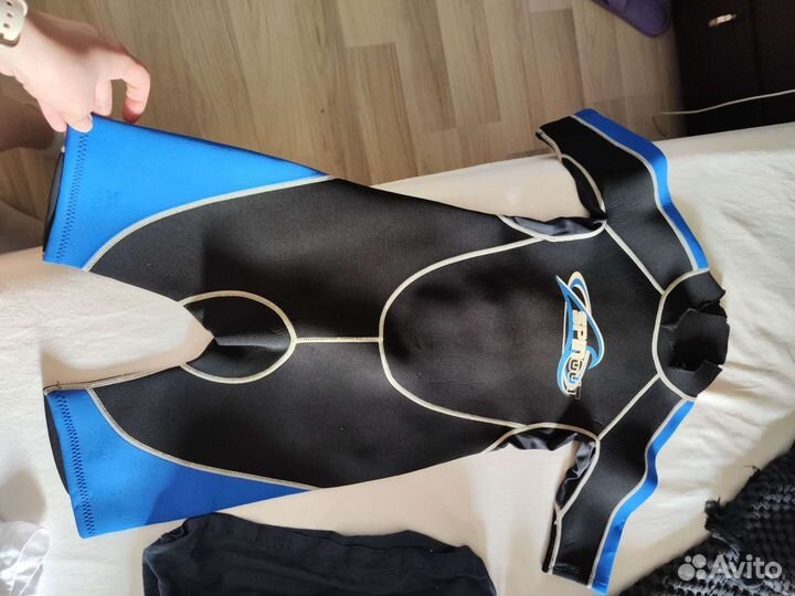 Гидрокостюм 7-8 лет