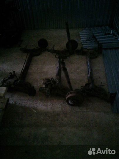 Балка задняя Рено символ