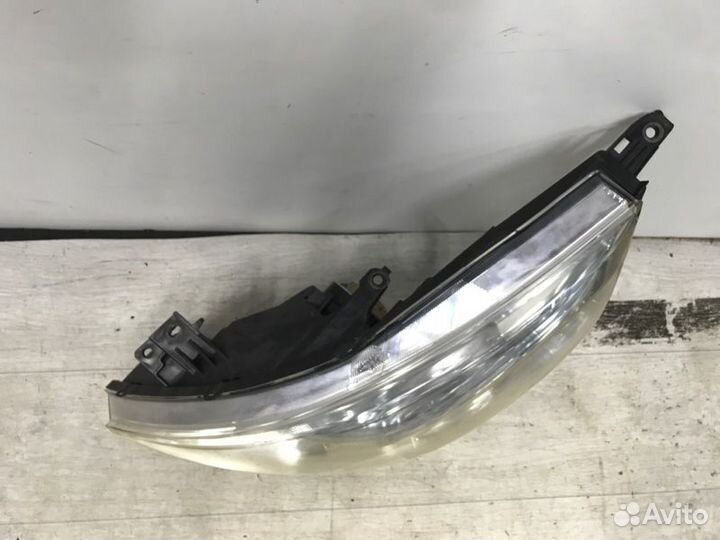 Фара левая Nissan Teana J32 2008