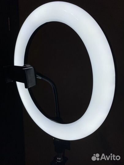 Кольцевая лампа