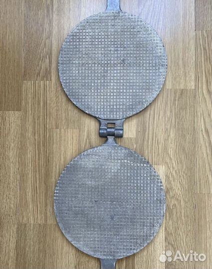 Вафельница орешница СССР