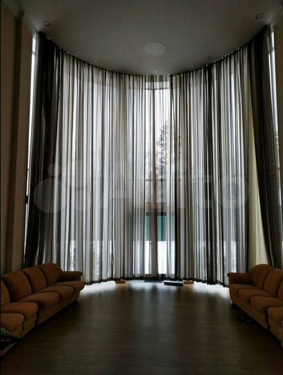 Дом 320 м² на участке 9 сот.