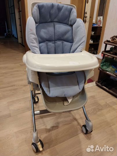 Люлька стульчик combi для кормления