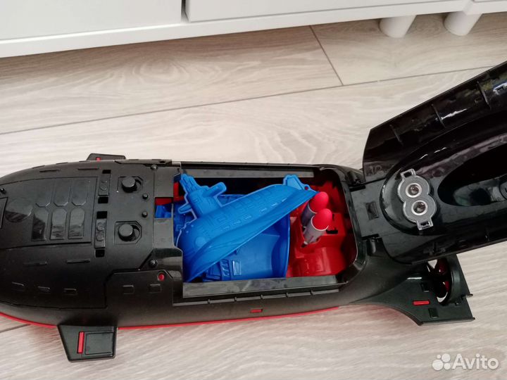 Подводная лодка игрушка