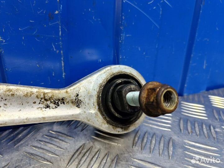 Рычаг передний левый Volkswagen Passat B5 1.6 AHL