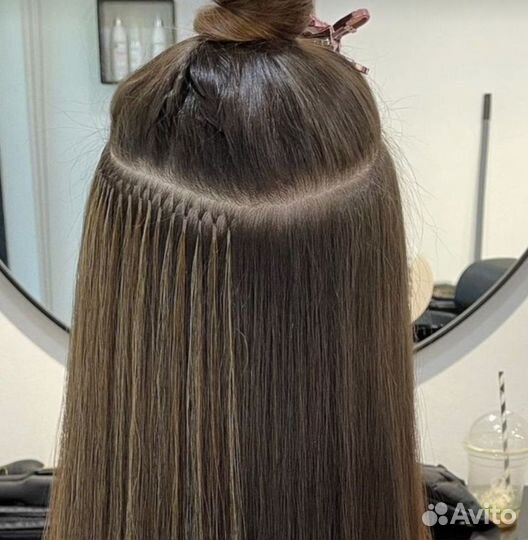 Модель на наращивание волос