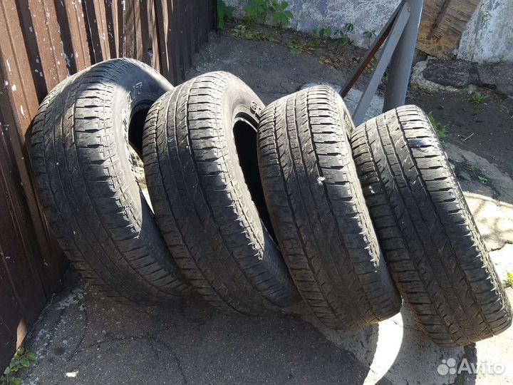 Yokohama GEOLANDAR G015 265/70 R17 113T