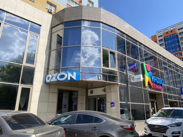 Торговая площадь, 90 м²
