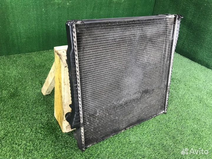 Радиатор охлаждения двигателя Bmw X5 E53 M57D30