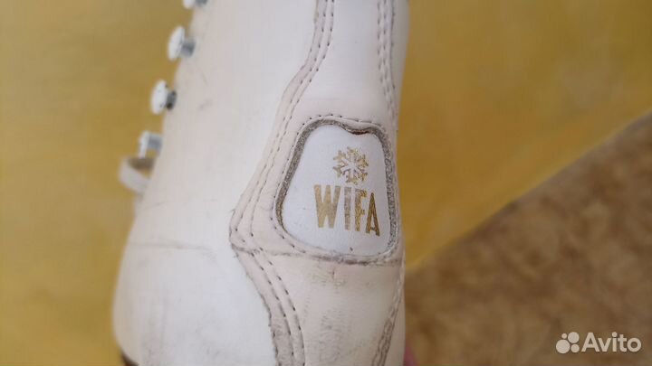 Коньки фигурные Wifa 27