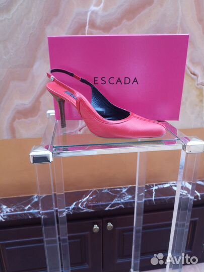 Туфли босоножки Женские Escada 38р