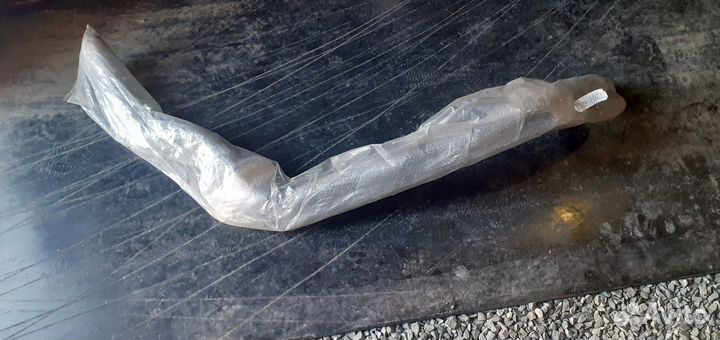 Горловина бензобака на toyota land cruiser 100