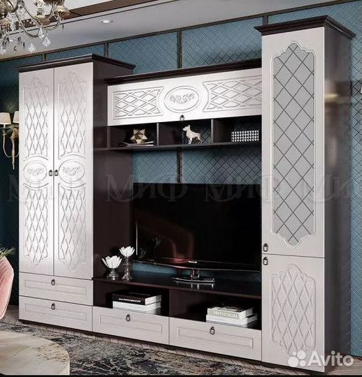 Стенка в гостиную