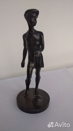 Мальчик, Петька Футболист Касли 1987 год. чугун