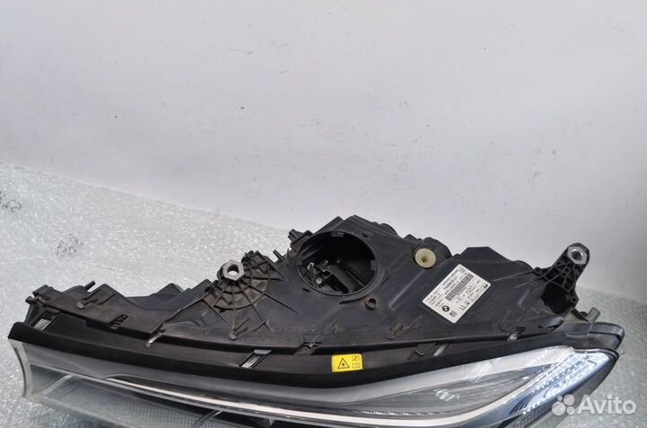 Б/У Б/У Фара левая BMW 7 G11 G12 15- Laserlicht