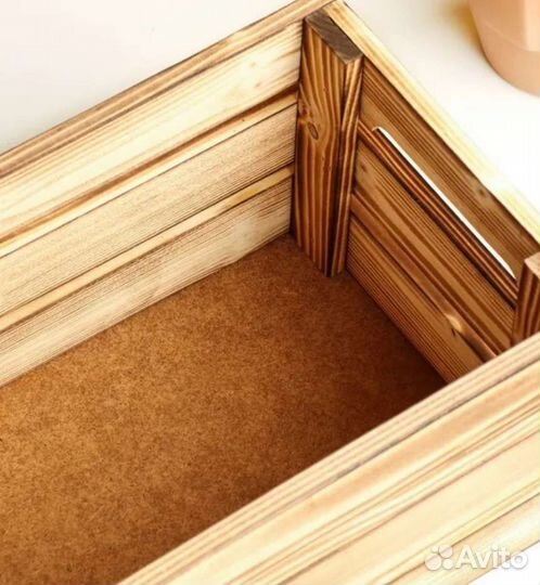 Ящик для подарков и цветов