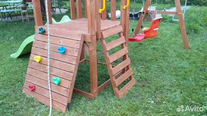 Детские уличные спортивные комплексы для дачи