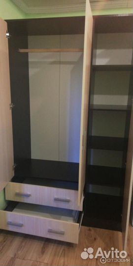 Шкаф