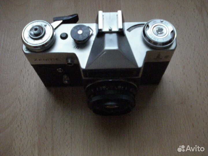 Продам фотоаппарат Зенит Е с символикой Олимпиады